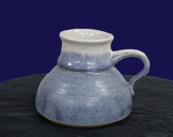 Vintage Art Pottery No Spill Wide Bottom Travel Coffee/Tea Mug Blue Glossy ECU