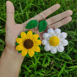 Bundle Crochet Pattern PDF: Flower Keychains