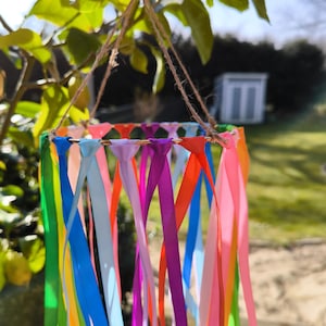 Windspiel | Windspiel Garten | Windspiel bunt | Windspiel Regenbogen | Mobile | Regenbogen | Mobile Garten | Personalisierbar | Gartendeko