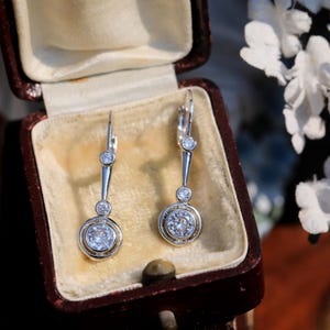 Stunning 925 Sterling Silver Vermeil Small Round 1920s Dark Blue CZ Vintage Style Rhodium Plated Lightweight Sleeper Earrings
