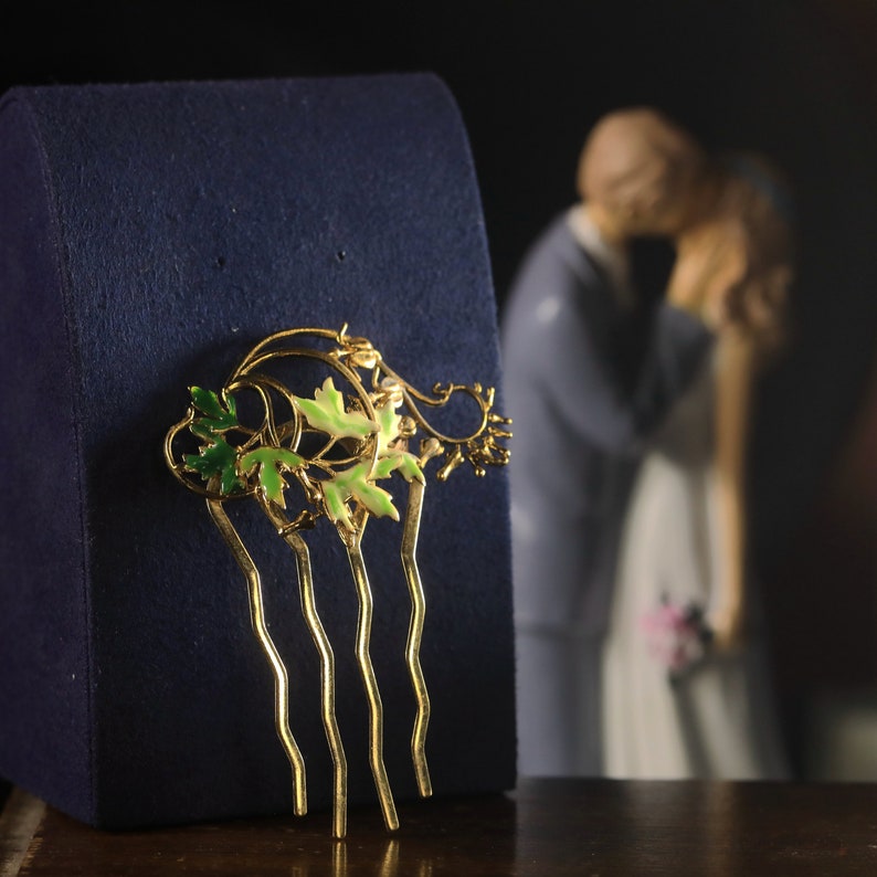 Pettine a forcina Art Nouveau, ramo di foglia, smalto verde, matrimonio, stile vintage, placcato in oro antico immagine 1