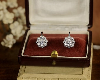 Splendidi orecchini Dormeuses Art Déco in argento sterling 925 con set floreale rotondo con zirconi bianchi lucidi, stile vintage anni '20, matrimonio leggero