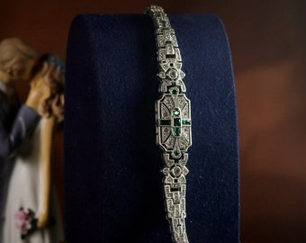 Schitterende Art Deco armband antiek zilver koper geometrische rechthoek bezet met smaragdgroene CZ vintage stijl jaren 1920 Great Gatsby gerhodineerd