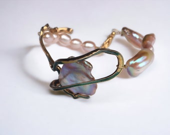 Antique Gold Art Nouveau Bracelet Green Enamel Chain Lace Large Pink Baroque Pearl For Wedding Vintage 1900s Style Gold Plated