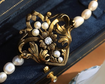 Superb Adjustable Bracelet Gold Antique Belle Epoque Art Nouveau Floral Metallic Natural Pearl Baroque White Vintage Style Wedding 1900