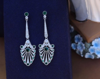 Boucles D'oreilles Art Déco Clous Noir Argenté Avec CZ - Neuf Sans Emballage