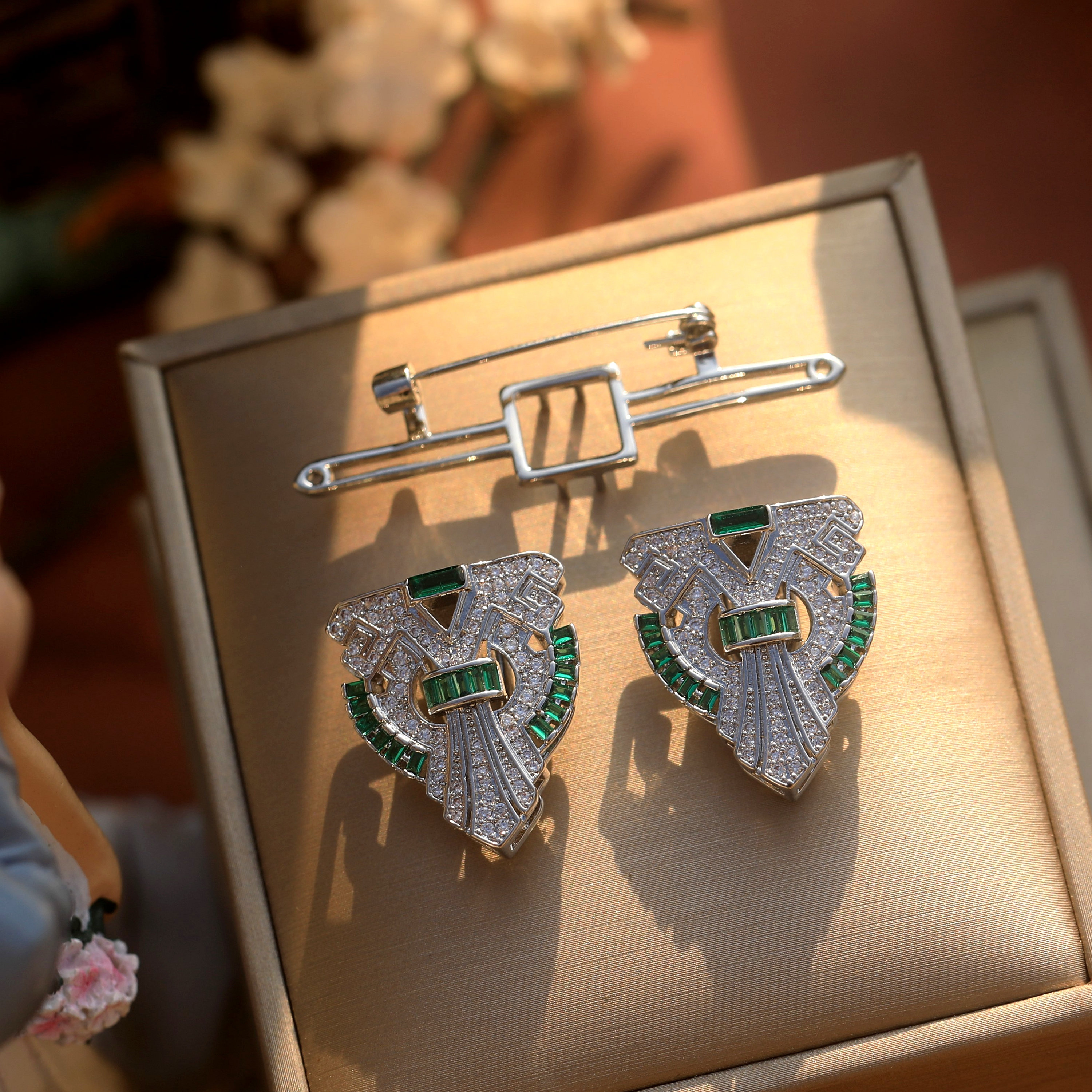 Clip Brooch - Etsy