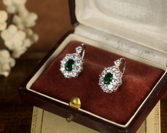 Stunning Art Deco 925 Sterling Silver Oval Floral Stud Earrings