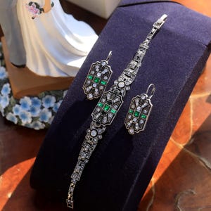 Antique Silver Art Deco 1920s Geometric Emerald Green Rhinestone Vintage Great Gatsby Style Bracelet Earrings Set