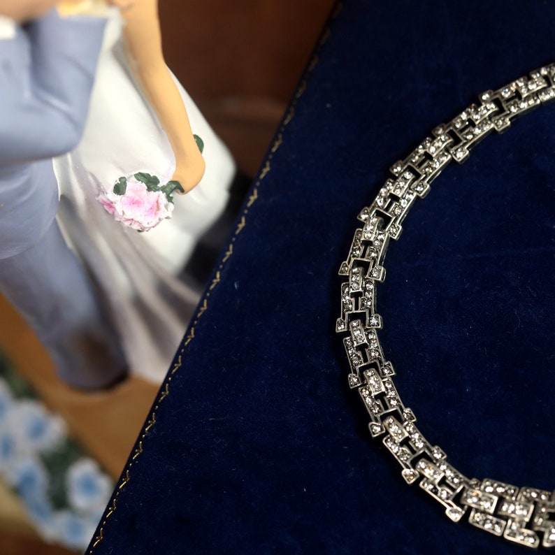 Diadema de diadema negro Art Déco diadema plata floral geométrico elástico cristal boda vintage estilo años 20 Gran Gatsby imagen 7