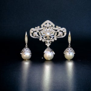 Set Brooch & Pendant Earrings Belle Époque Art Nouveau Laurel Floral Set CZ Real Pearl Vintage Style Rhodium Plated