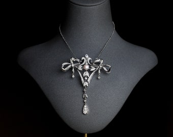Fantastisk brosch och halsband, stort spetshänge, Belle Époque-set med CZ-färgade vita odlade pärlor, viktorianskt edwardianskt vintagebröllop från 1890-talet