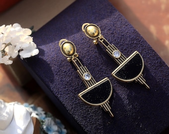 Superb Antique Gold Matte Sleeper Clip on Non Pierced Earrings Art Deco Half Circle Moon Black Agate Vintage Style 1920s
