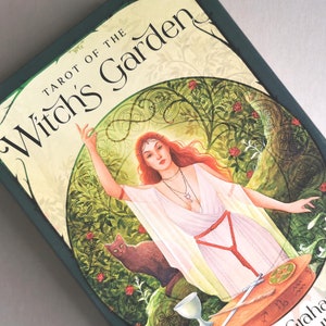 Tarot of the Witch&#39;s Garden Deck | Wicca Tarot Cards for Beginners, Guidance, Witchcraft & Intuition | Spiritual Gift for Readers