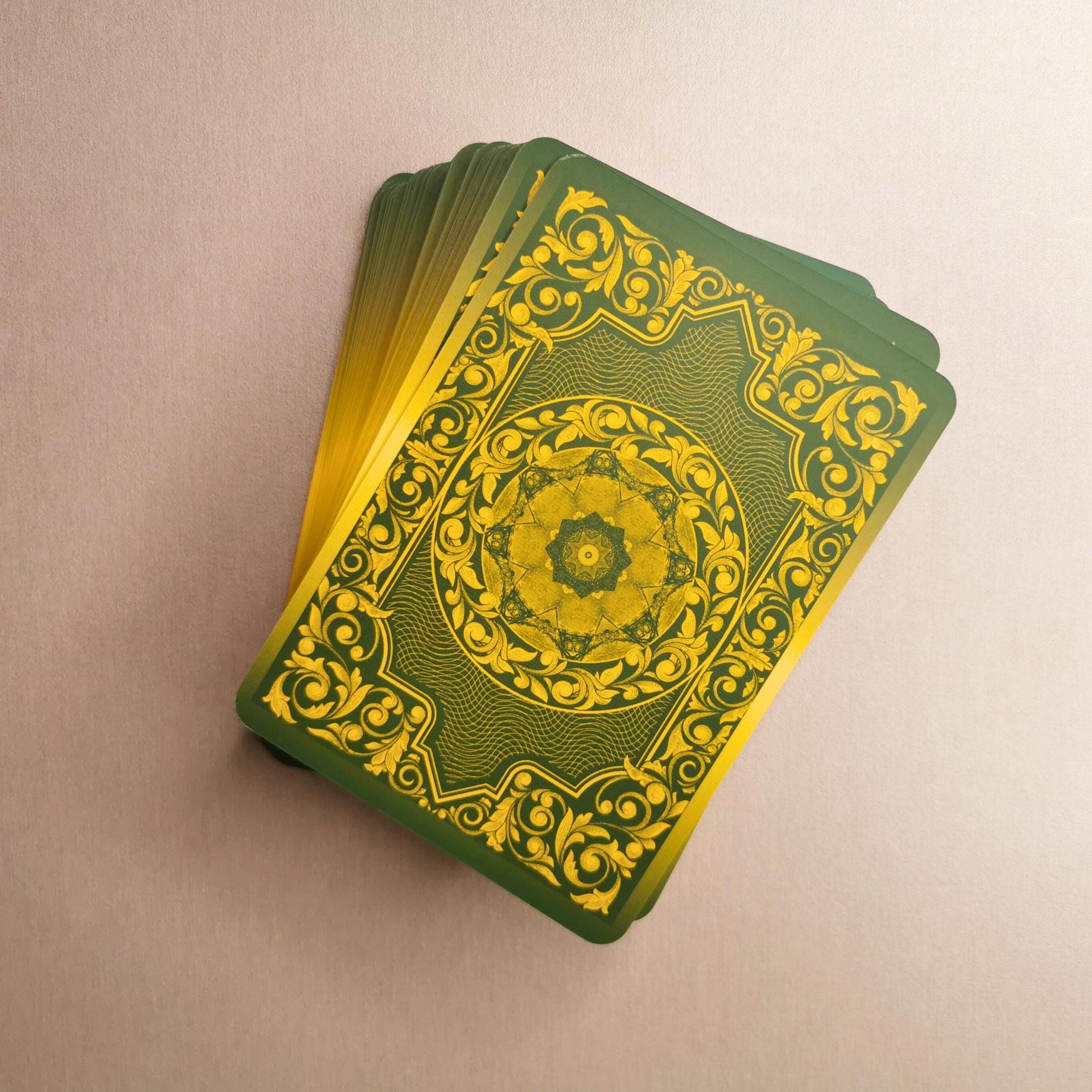 アカシックタロットカード | 占いセット | 過去世占い | 62枚組 - Etsy