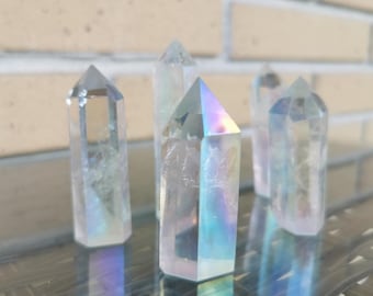 Aura Quarz Turmspitze | Heilstein Kristall | Heilung Wohnkultur