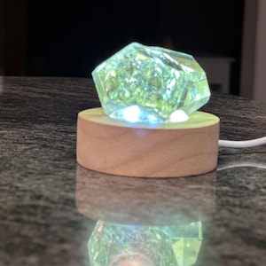 Puck wood led Crystal stand. USB