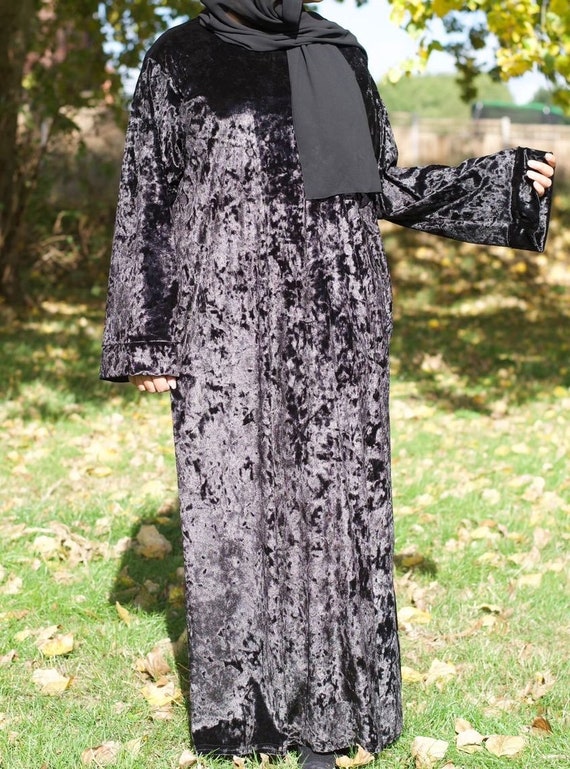 Velvet abaya uk deals