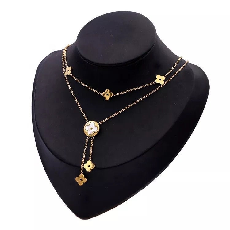 Louis Vuitton Black and Gold Button On Freshwater Pearl Necklace Laurel Ridge Antiques and Inn #44 Louis Vuitton Black and Gold Button On Freshwater Pearl Necklace Laurel Ridge Antiques and Inn