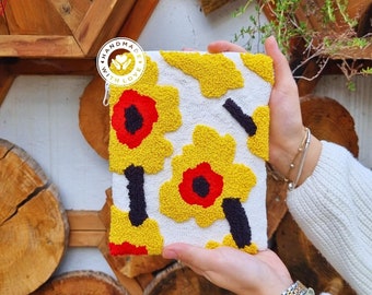 Sunflower Embroidered Kindle Cover - Yellow book sleeve - kindle paperwhite case - Fabric Book Cover - Handmade Oasis case - E reader cover