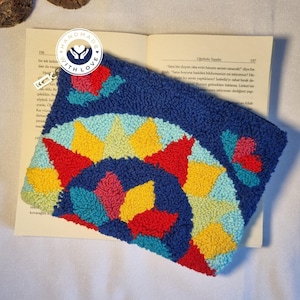 Broderat etniskt Kindle-skal - Handgjort Kindle-fodral - e-läsarfodral - tygbokomslag - Kindle Oasis-fodral - bokälskarepresent