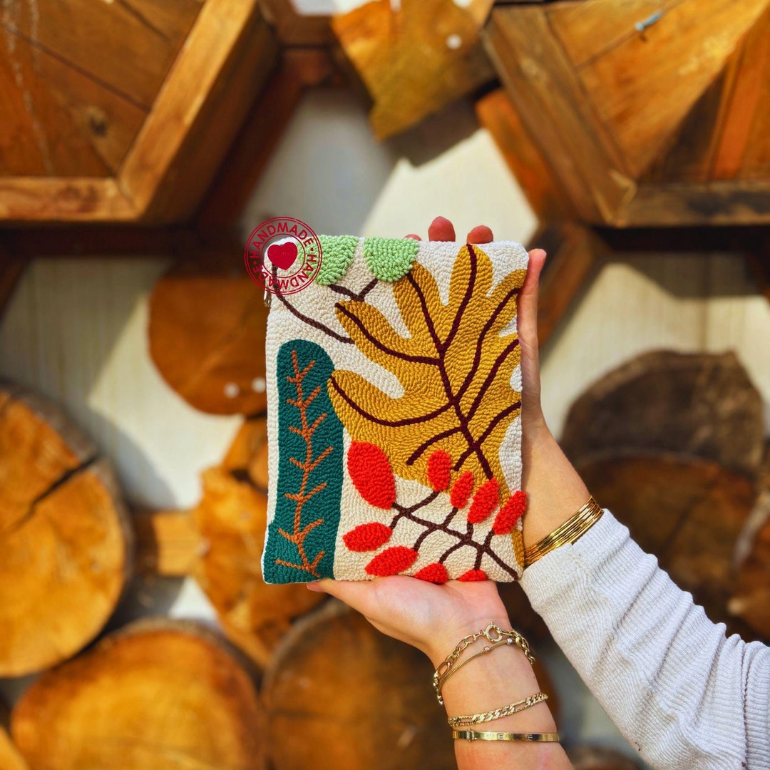 Floral Kindle Case, Kindle Paperwhite 11th E Reader Cover, Kindle