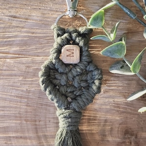 Macrame keychain individual