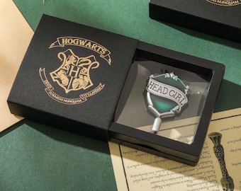 Harry Potter Esmalte Pin Hogwarts Wizard School Head Boy Head Girl Insignia Ravenclaw Hufflepuff Gryffindor Slytherin Regalo de cumpleaños para niños