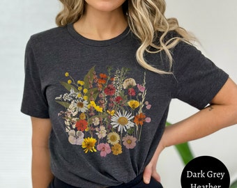 Vintage Pressed Flowers T-Shirt: Cottagecore Floral Tee, Plant Lover Gift