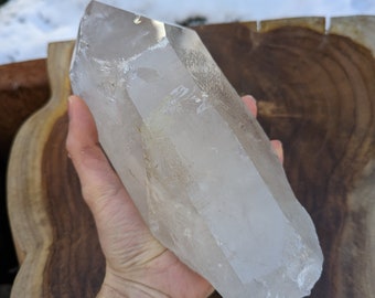 XXL rock crystal natural tip 21 cm 2.2 kg / partly clear and natural