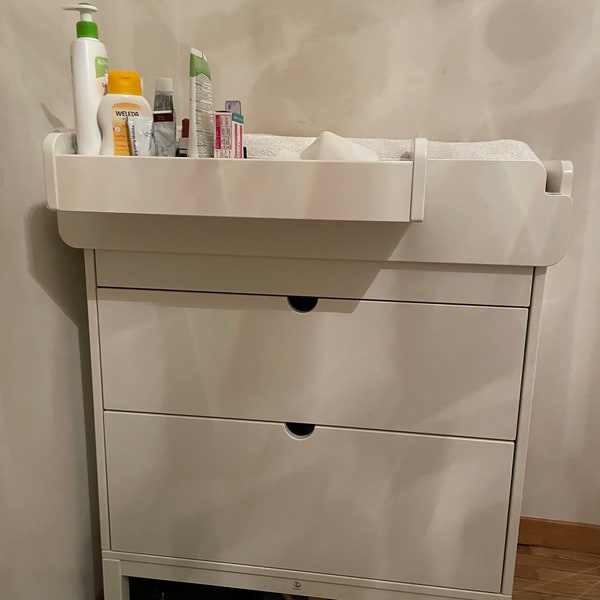 Stokke chest of drawers changing table