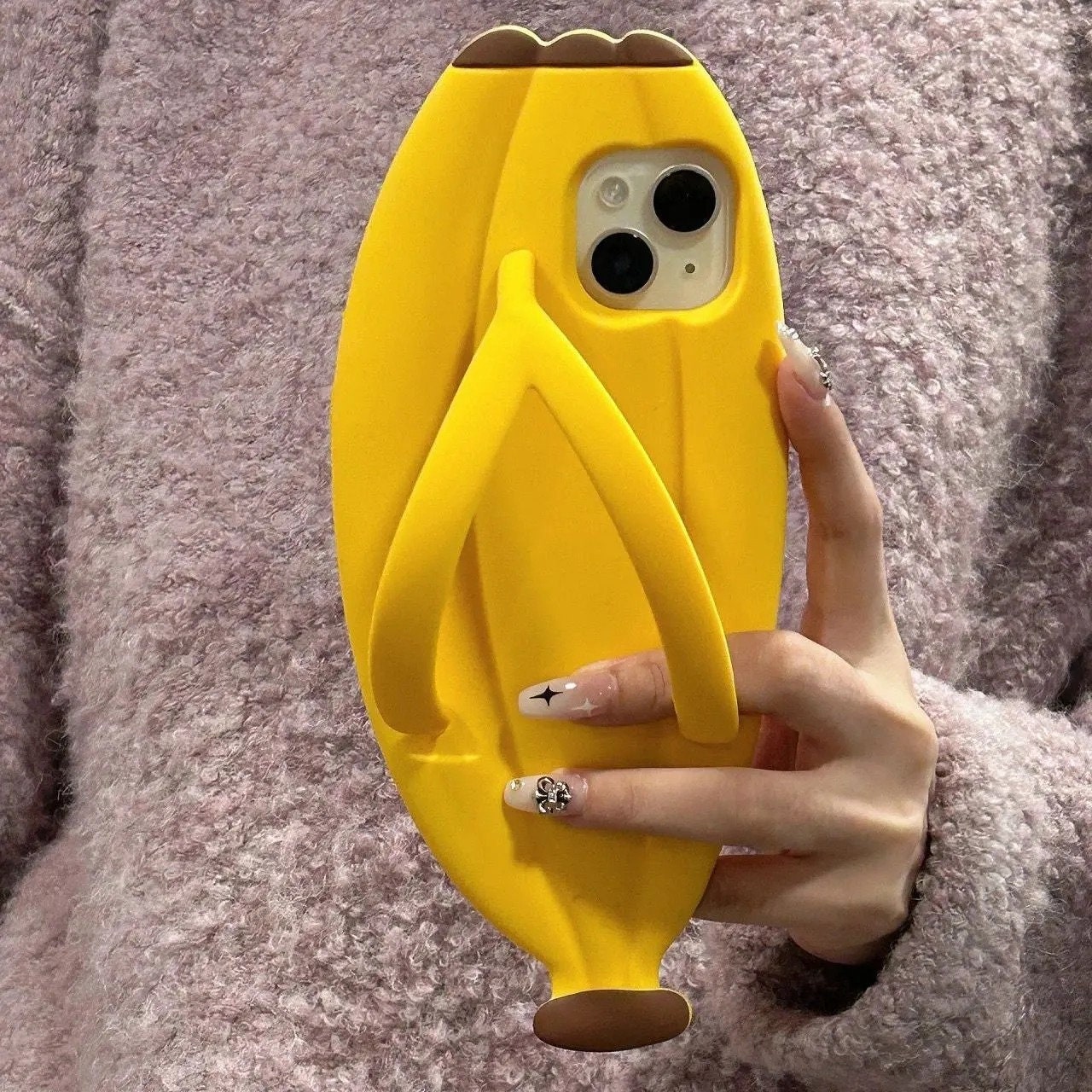 Novelty banana deals slippers