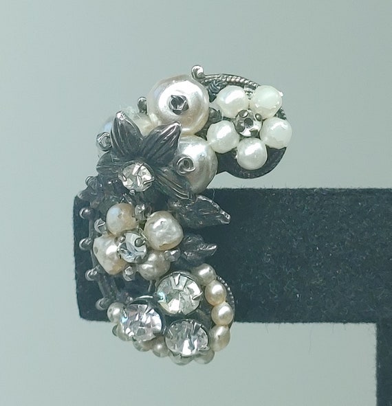 Vintage Mid-Century Clip On Earrings By Robert, M… - image 4