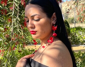 Pendientes Largos Boho con Flores Rojas, Candelabro Floral Hecho a Mano, Joyería Chapada en Oro