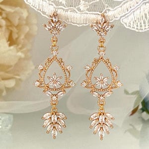 Pendientes Art Déco dorados • Pendientes colgantes de araña de cristal • Pendientes llamativos de inspiración vintage