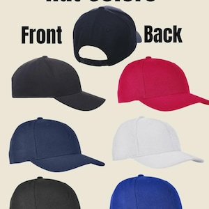 Op de afbeelding: Afbeelding met honkbalpetten in verschillende kleuren. De petten worden getoond in zwart, rood, marineblauw, wit en koningsblauw. De tekst "Hat Colors", "Front" en "Back" is zichtbaar.