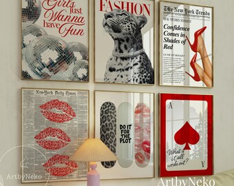 Może przedstawiać: Kolekcja oprawionych grafik ściennych o różnych wzorach. Jedna przedstawia kule dyskotekowe i napis "Girls just wanna have fun". Inna przedstawia lamparta i słowo "FASHION". Inne wydruki obejmują usta, deskorolki i kartę do gry.