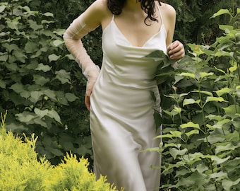 Silk Wedding Dress White Evening Gown Boho Wedding Dress Modest Wedding Dress Simple Wedding dress Slip Dress Summer Beach Wedding Dress