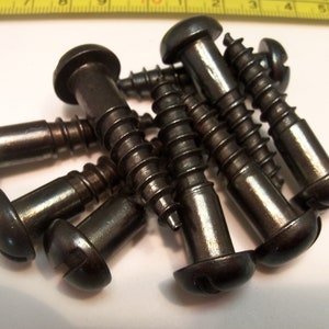 Blued Steel Round Head Wood Screw Slotted #20 x 1-1/2”. NEW. VINTAGE 1950&#39;s. Made in the USA. Quantity of 10 screws