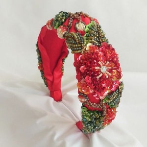Satin Bead Embroider Hair Accessory,Flower Embroidered Crown,Red Crown beaded,Trend Hairband,Green and Red BeadedHairband,Styish Bead crown