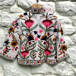 Handmade Suzani Tnt Jacket, Winter Coat For Womens, Cotton Short Kimono, Embroidered Jacket, Floral Jacket, Robe, Gift For Her zdjęcie 7