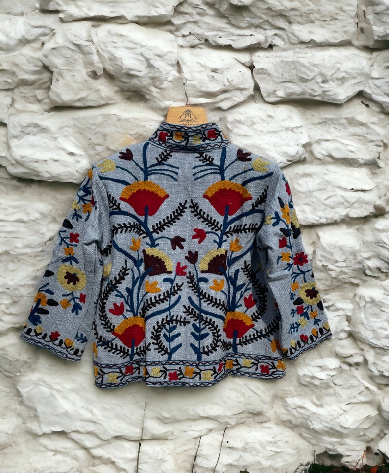 Handmade Suzani Tnt Jacket, Winter Coat For Womens, Cotton Short Kimono, Embroidered Jacket, Floral Jacket, Robe, Gift For Her zdjęcie 9