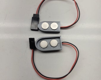 RC magnetic lights/aux quick disconnect