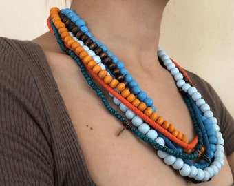 Cadeau pour la fête des mères, collier boho & hippie, collier authentique, collier multi-rangées, collier en bois, verre et perles Fimo