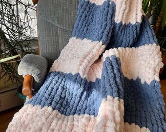 Ready to ship| Super chunky knit blanket| Chenille blanket| Chunky blanket| Chunky Knits| Chenille chunky arm knitted blankets| Throw| Gift