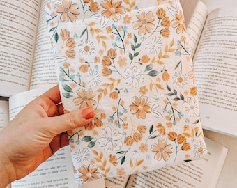 Quilted Summer Florals Padded Kindle Sleeve| Kindle Sleeve| Paperwhite Sleeve| Padded Sleeve| Kindle Cover| E-Reader Cover| Bookish|