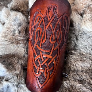 Bowwarden Archer&#39;s Bracer