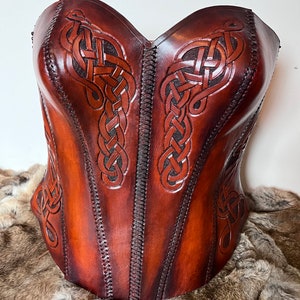 Shieldmaiden&#39;s Embrace – Handcrafted Leather Battle Corset