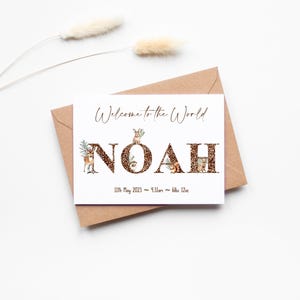 Tarjeta de bebé personalizada con temática de bosque
