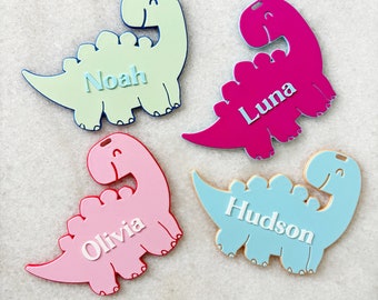 Etiqueta o llavero de dinosaurio personalizado, etiqueta con nombre personalizado para niños, dije personalizado para bolso, etiqueta para bolso escolar para niños, etiqueta para bolso de guardería